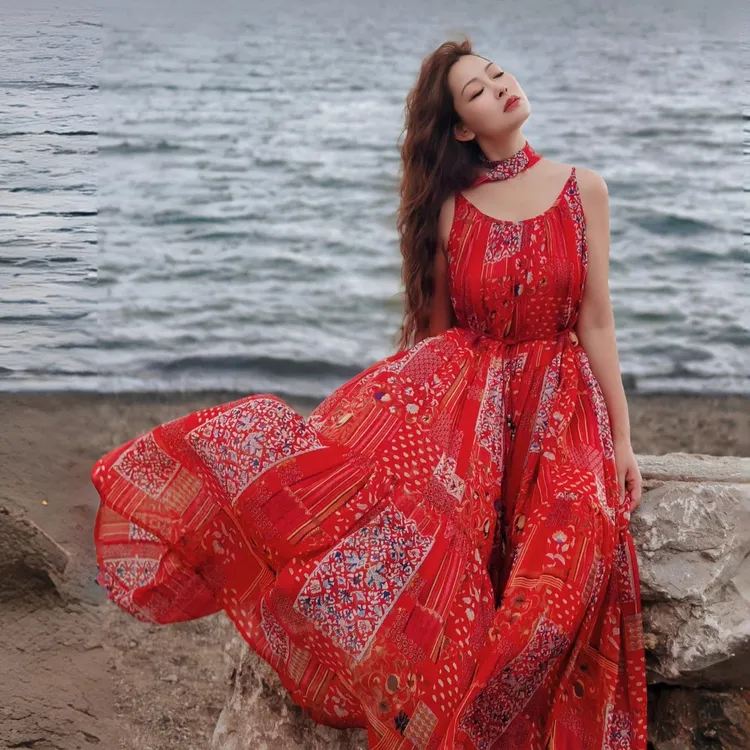 【董艺旅行穿搭】波西米亚·吊带裙大摆裙旅游度假拍照新疆云南西藏