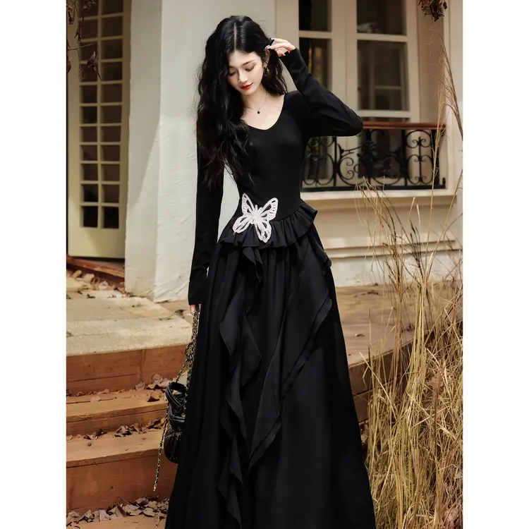 法式复古暗黑少女蝴蝶不规则小黑裙超仙黑色大摆长裙连衣裙2146