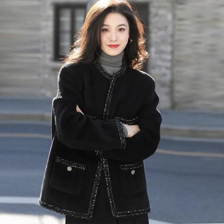 哥弟阿玛施正品2025秋冬新款名媛气质羊毛圆领口袋小香风外套