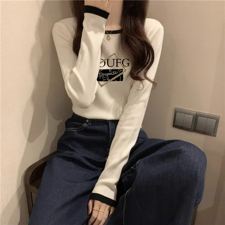 修身设计感别致新款秋冬长袖打底衫女拼色内搭小上衣白色正肩t恤