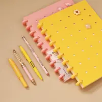 网汇鹅 粉黄传奇 彩色文具套装