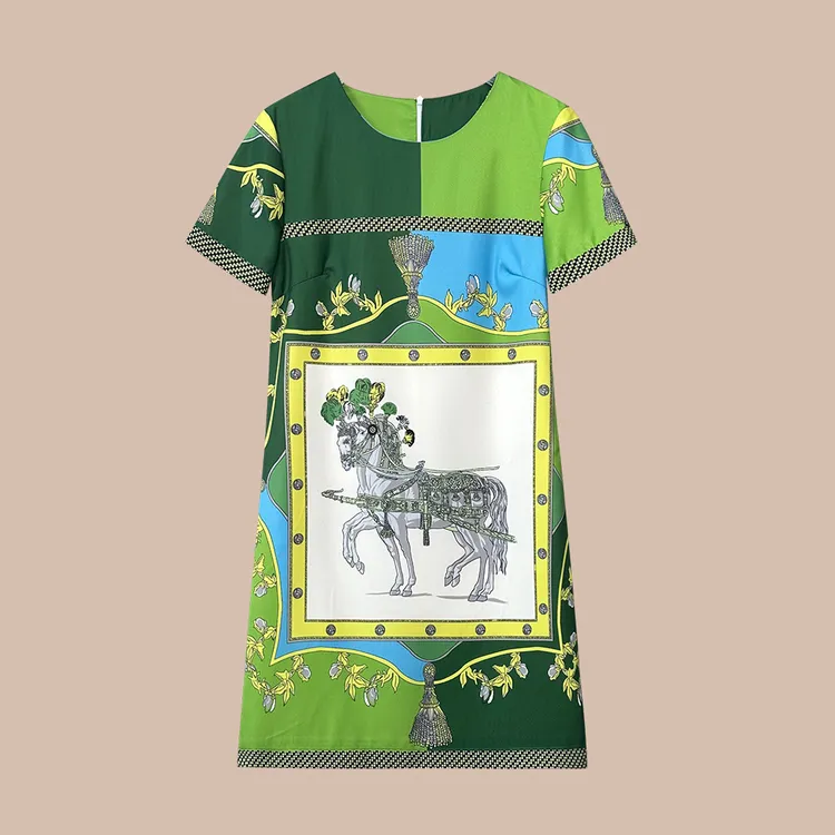 2025新款赫本风设计师款休闲百搭气质小香裙（W-024）