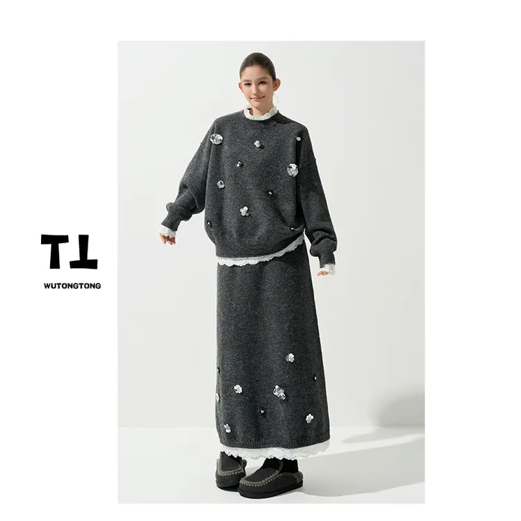 12/02【冬日雪花】冬季蝴蝶结蕾丝边毛衣两件套女针织半裙套装62999