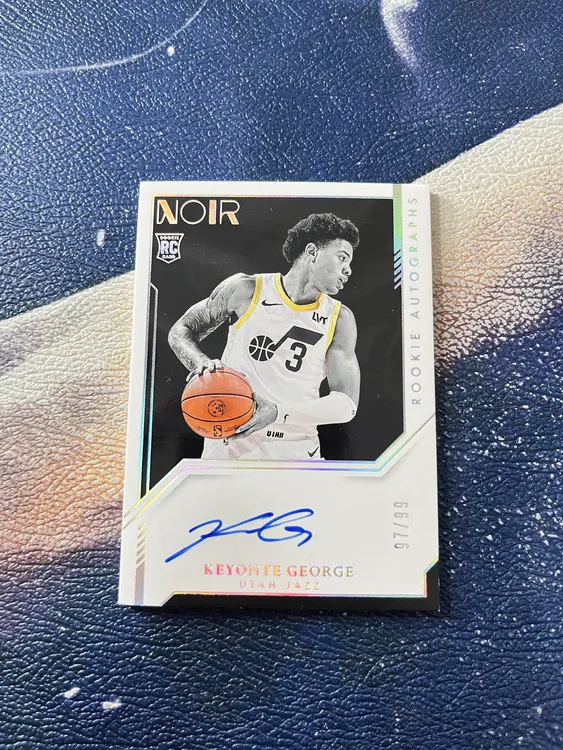 球星卡百元签字自选《满30包邮不满补6邮费偏远地区补10邮》