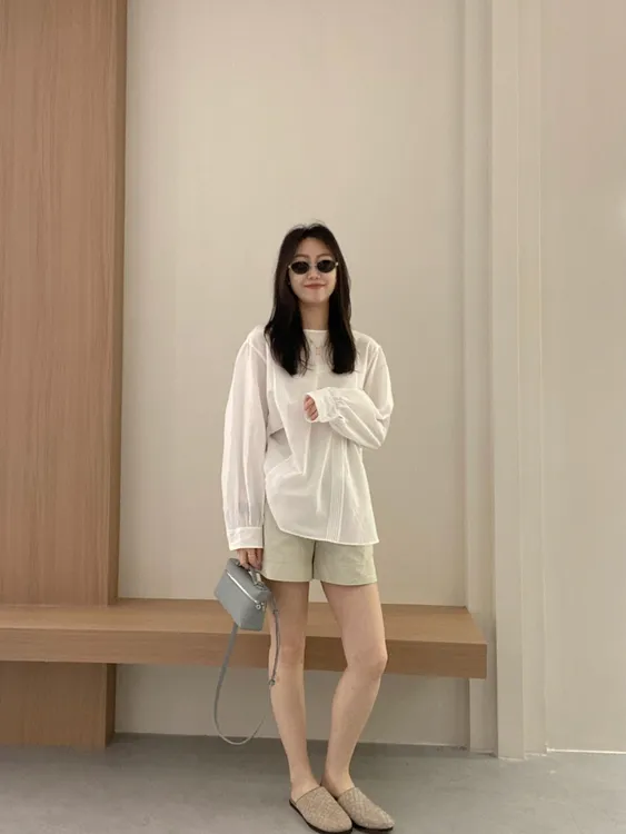 【悉尼岸边】夏季时尚白色薄款上衣防晒休闲高腰卡其短裤两件套套装
