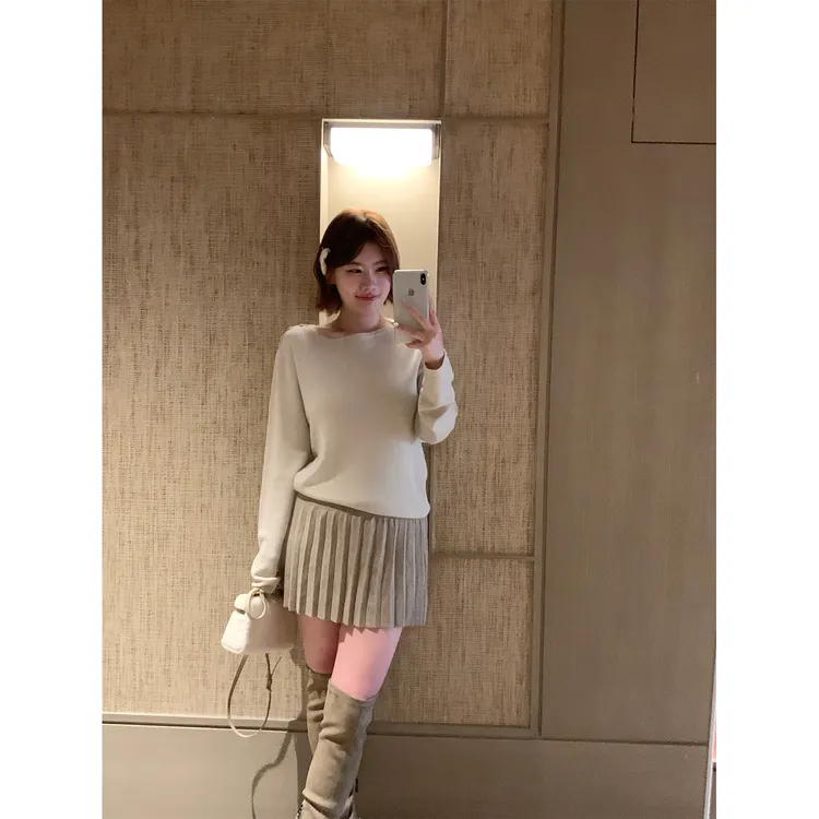 酒心微胖定制 32%丝光羊毛 设计感小心机一字领宽松显瘦针织衫女