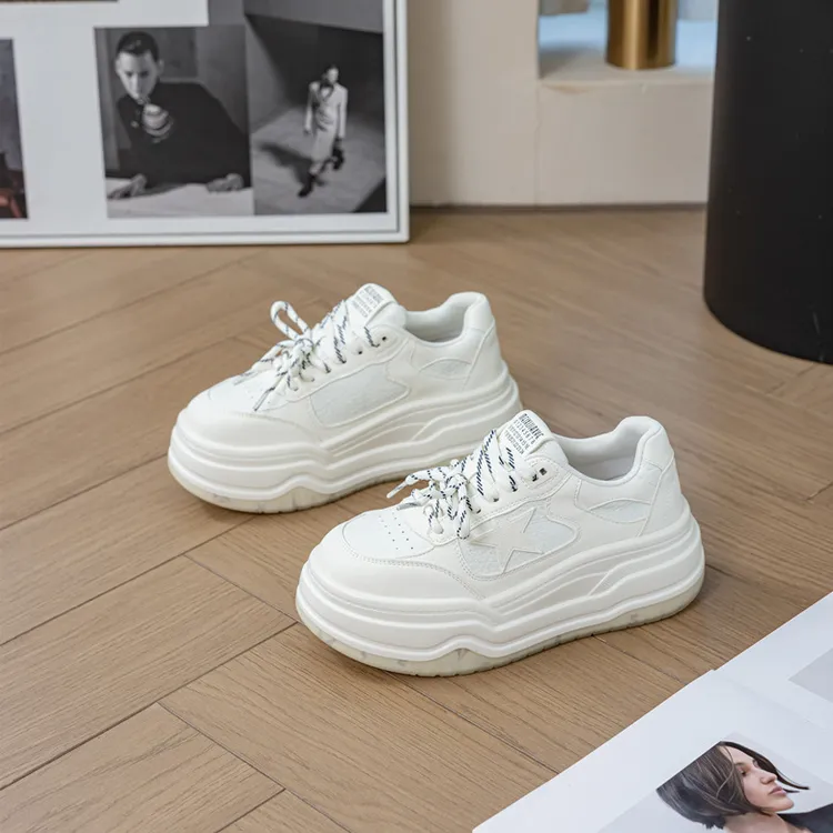 真皮松糕厚底6cm小白鞋女2025秋冬款星星百搭运动休闲板鞋单鞋子