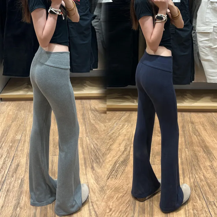 灰色运动微喇裤女春秋软糯2025新款修身显瘦辣妹美式瑜伽喇叭裤子