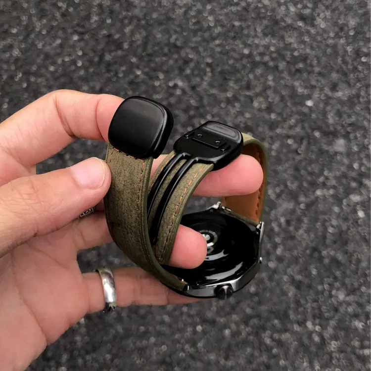 卡客风暴 细绒皮适用华为手表GT6表带GT5 GT4GT3圆滑磁吸扣watch5