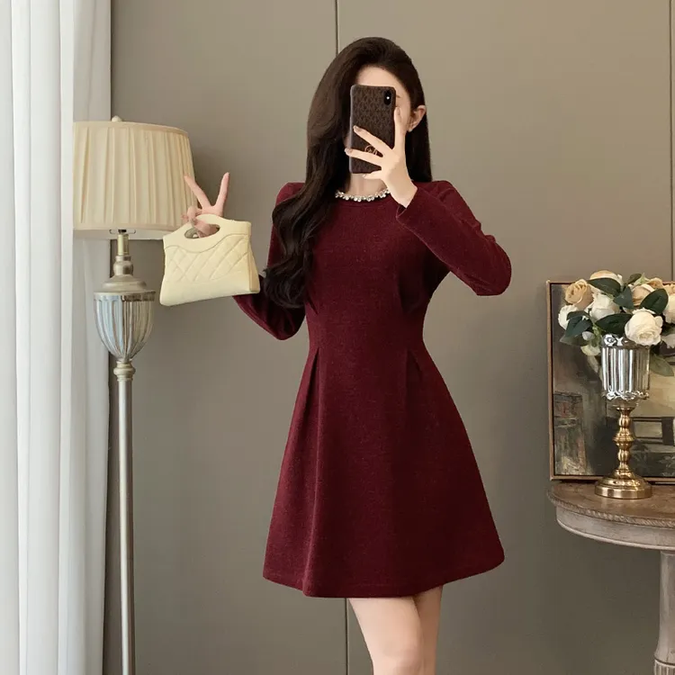 法式轻奢高级感显瘦气质内搭短裙子小个子长袖连衣裙女秋冬季新款