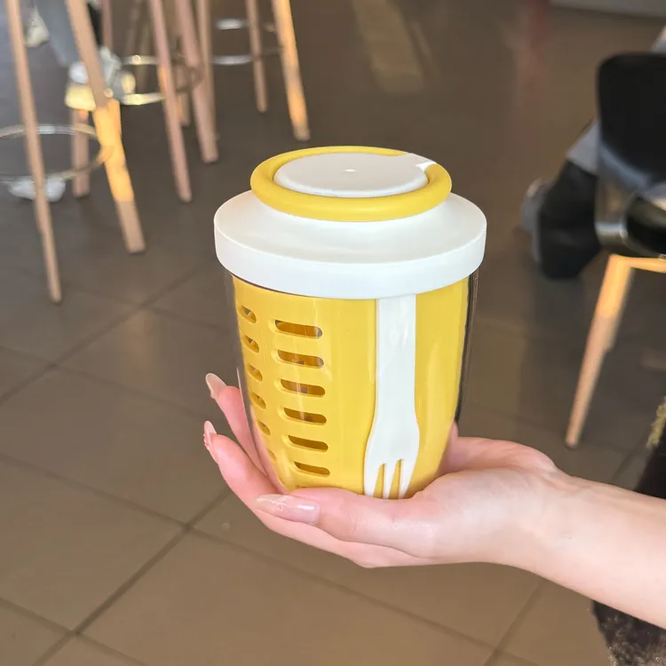 多巴胺带叉水果杯带盖上班族外带学生便携早餐沙拉杯燕麦杯保鲜盒