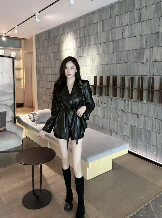  【田姜女装 】韩版显瘦皮衣