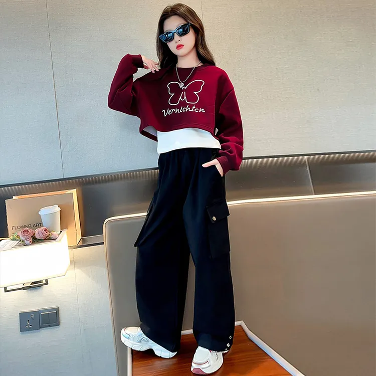 女童套装2025新款洋气时髦儿童春秋款网红大童休闲运动卫衣三件套