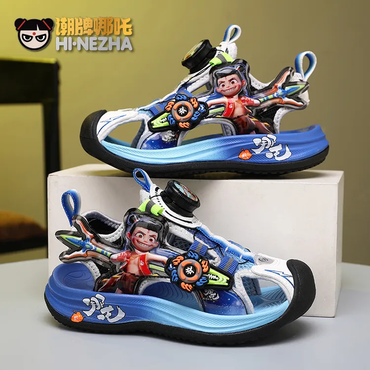 哪吒正品凉鞋包头软底男孩2025夏季沙滩鞋男童小学生儿童小童防滑