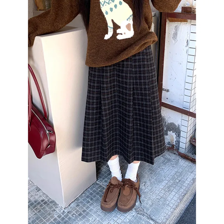 学院风咖色格子毛呢半身裙女秋冬季新款高腰中长款百褶a字伞裙子