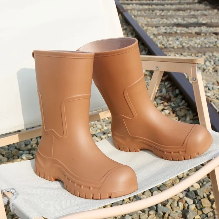 下雨天穿的鞋雨鞋女款中筒时尚女士防水鞋防滑雨靴女外穿工作胶鞋