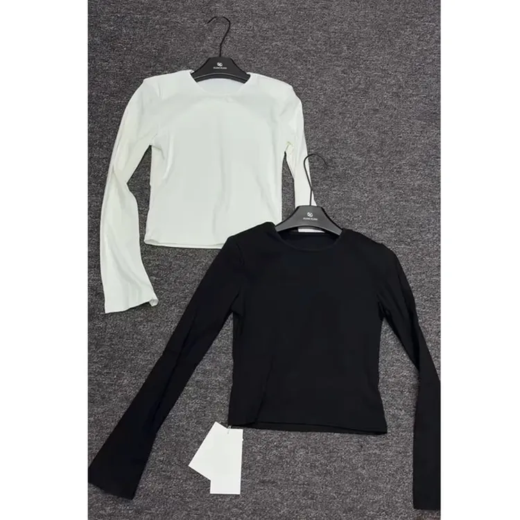 NINGXI-极简风小众休闲垫肩微喇袖高级感时髦精纯色圆领百搭T恤女