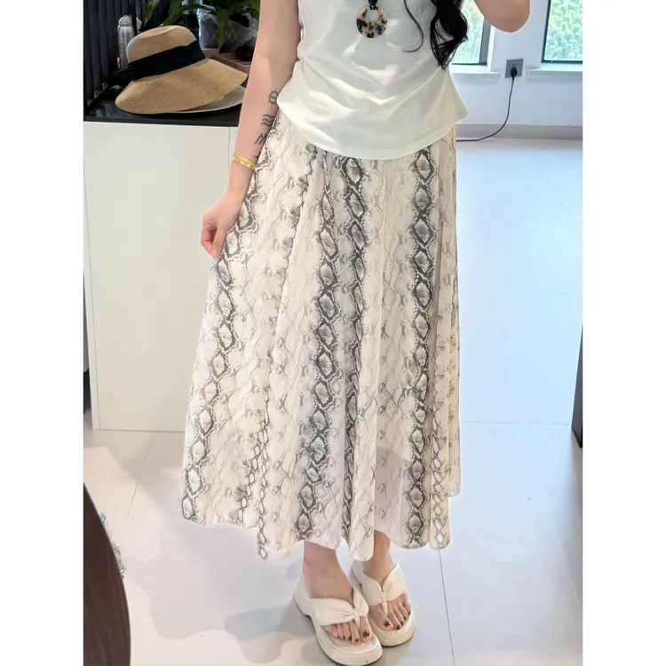 李潇洒 微胖大码夏季法式气质小众蛇纹印花显瘦宽松垂感半裙