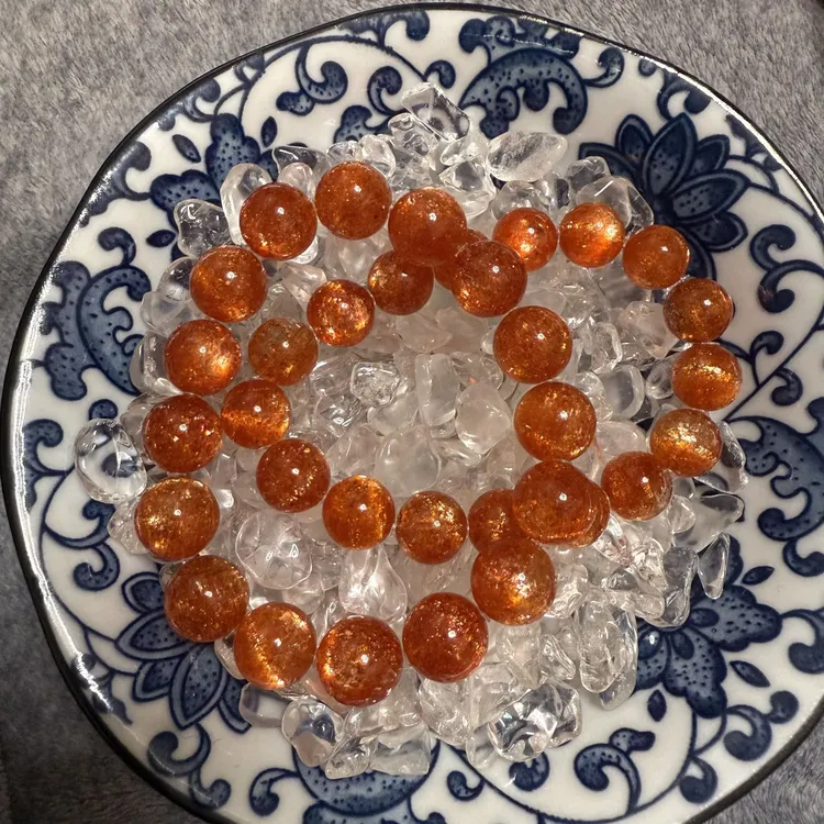 天然高品质爆闪金太阳石手串日光石金云母片太阳石手链多样性发一