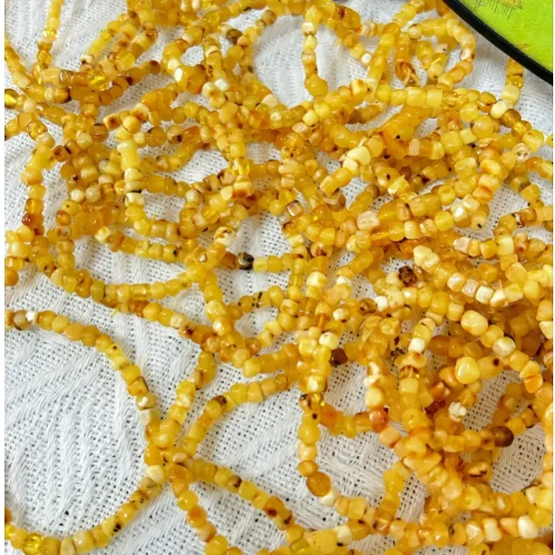 天然琥珀蜜蜡浮力小方糖微瑕4-5加mm多样性发其中一串