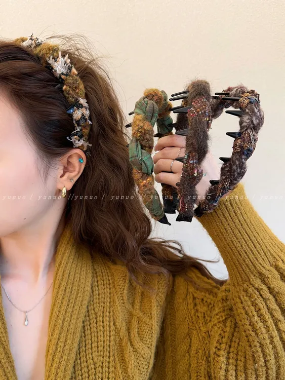 秋冬复古混色毛呢带齿发箍女2025新款高颅顶洋气头箍日常外戴发饰