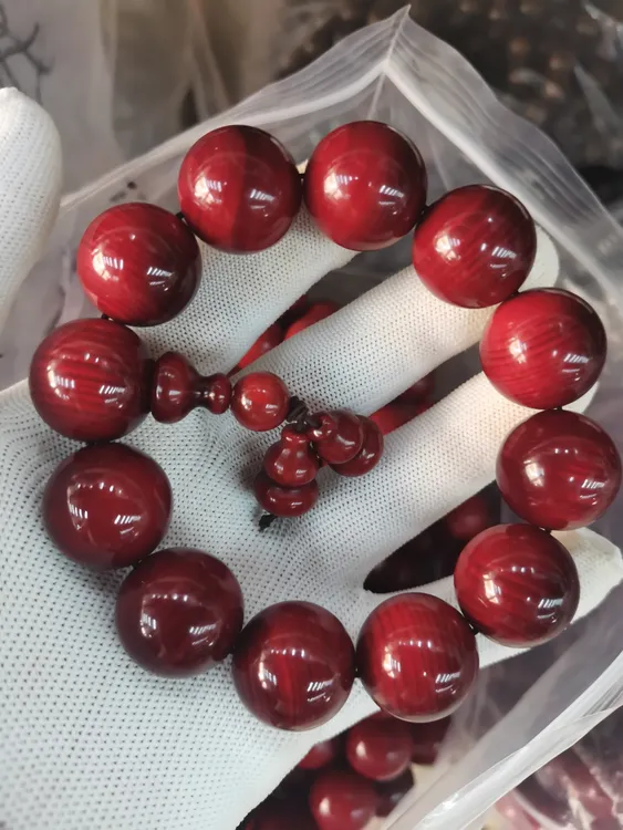 【福緣】东北琥珀木血龙木高油红油透光2.0手串