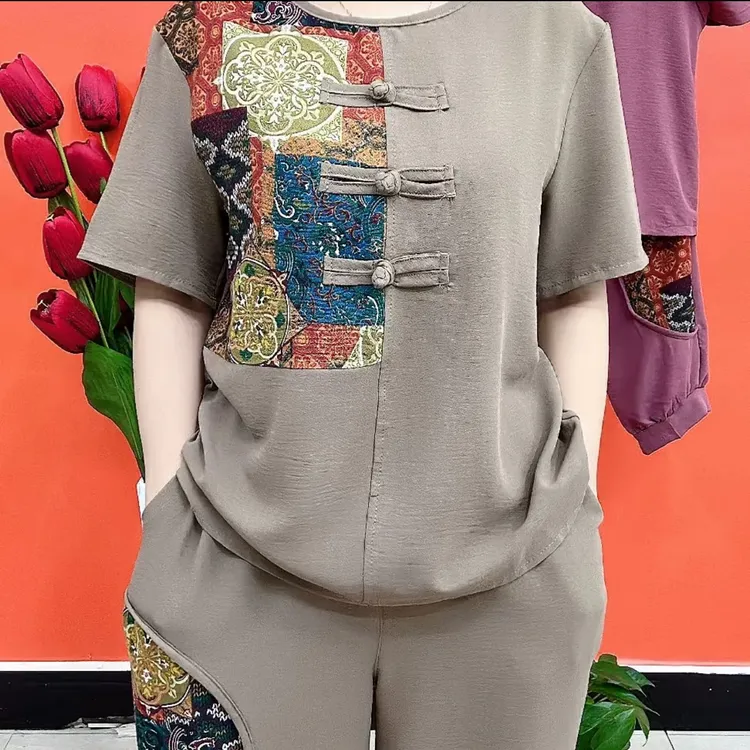 219夏季时尚中老年妈妈短袖套装宽松休闲民族风设计