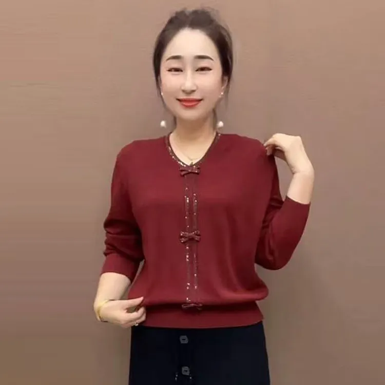 H春季新款中年妈妈针织衫上衣2025洋气中老年女装打底遮肚毛衣