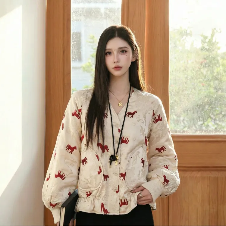 FANRUI/泛芮 「艺马悠风」100人丝马年马到成功白鸭绒羽绒服B20043