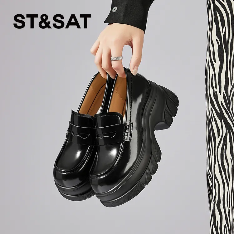 星期六英伦风小皮鞋女鞋2025新款厚底法式复古休闲百搭乐福鞋单鞋