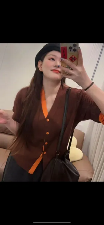 大码女装翻领内搭长袖针织衫新款微胖mm遮肚子显瘦打底衫上衣通勤