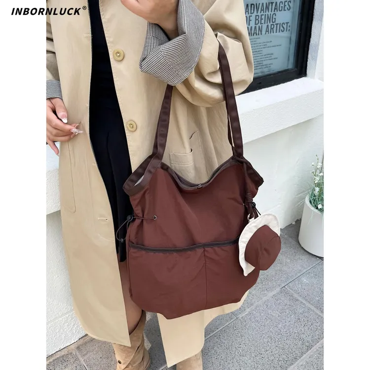 小众设计款简约时尚百搭高级感托特包休闲2025秋季女式单肩斜跨包