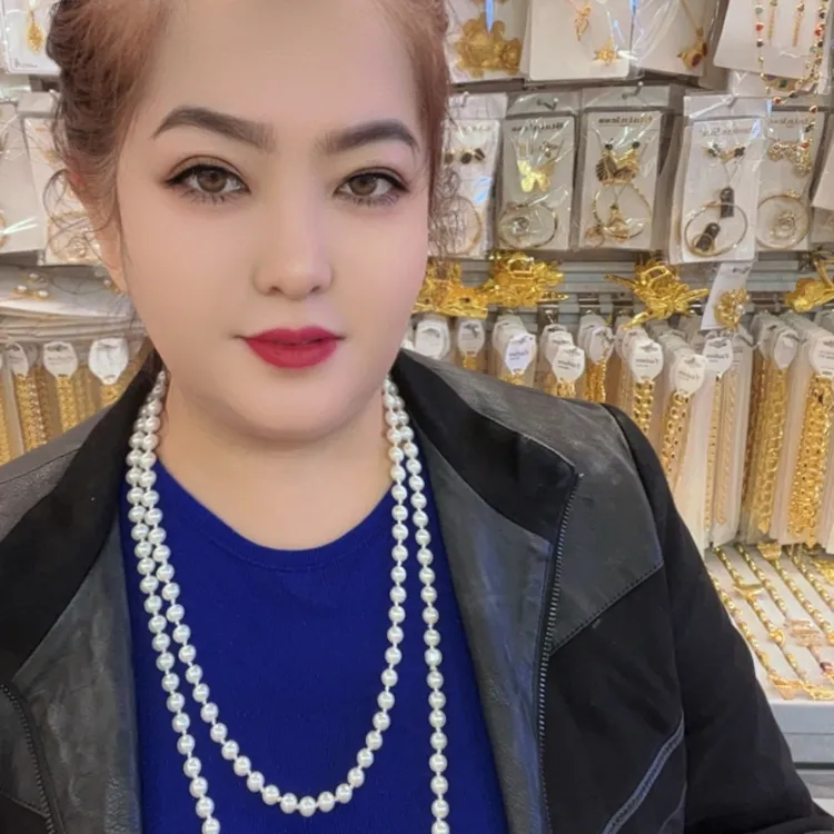 铜合金亚克力吊坠 经典百搭白色大气长款珍珠毛衣链