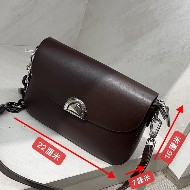 【铂金时袋】98333牛皮斜挎盖头包多隔层女包