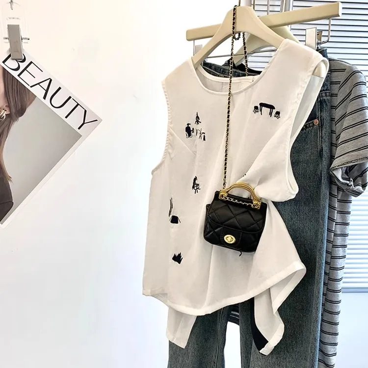 韩版刺绣无袖背心衬衫女2025夏季新款宽松显瘦遮肚子无袖T恤上衣