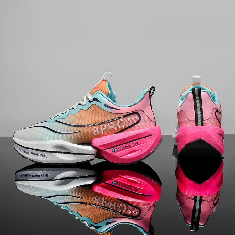 赤兔8Pro轻便减震碳板竞速跑步鞋男款青少年初中生体育运动竞速鞋