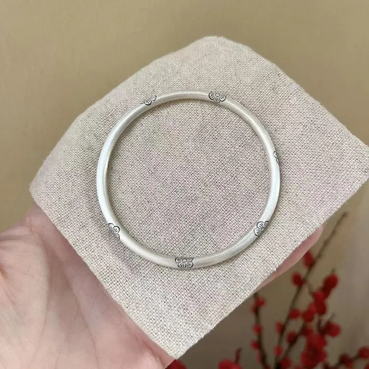 足银木质手镯 银9999覆古梅花手镯女实心闭口哑光素圈银镯子礼物