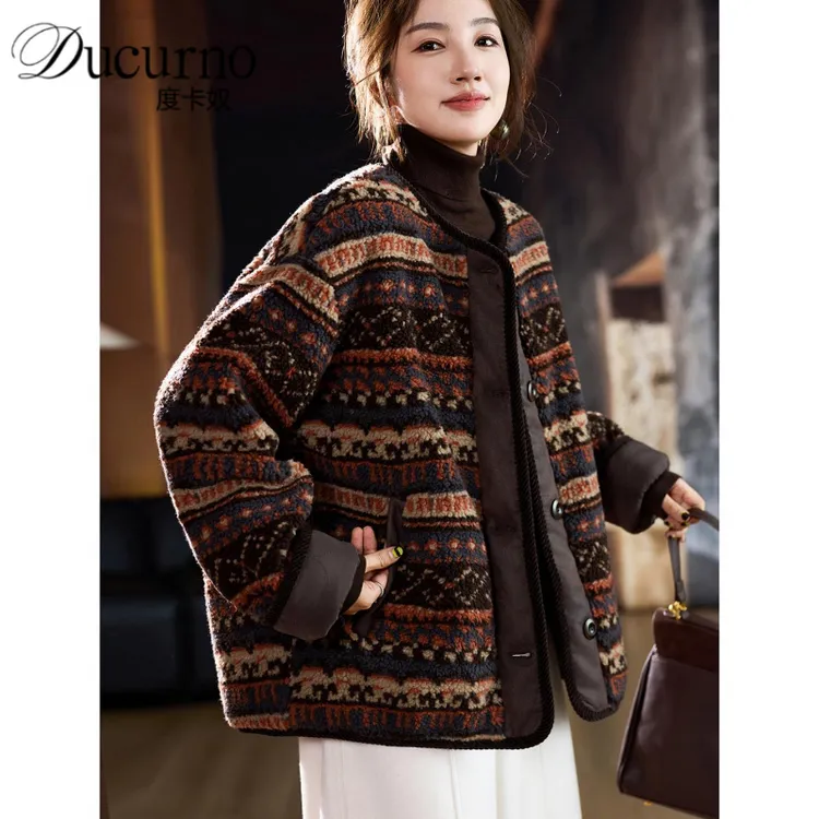 洋气条纹印花服女2025年冬季新款气质宽松休闲上衣大码复古外套潮