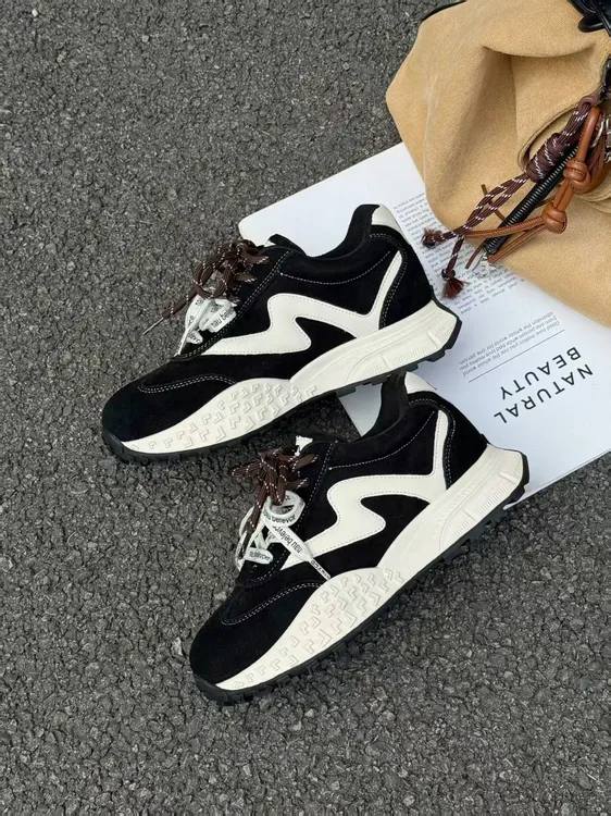 德训舒适拼色厚底增高2025秋冬新款时尚2025年阔腿裤必备鞋运动鞋