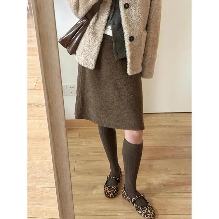 ins风咖色针织毛呢半身裙女秋冬新款高腰显瘦小个子软糯a字中裙子