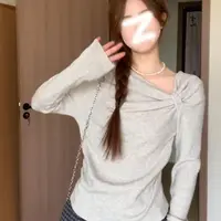 【8319】纯欲风气质扭结针织衫胖mm秋冬长袖套头不规则打底衫上衣