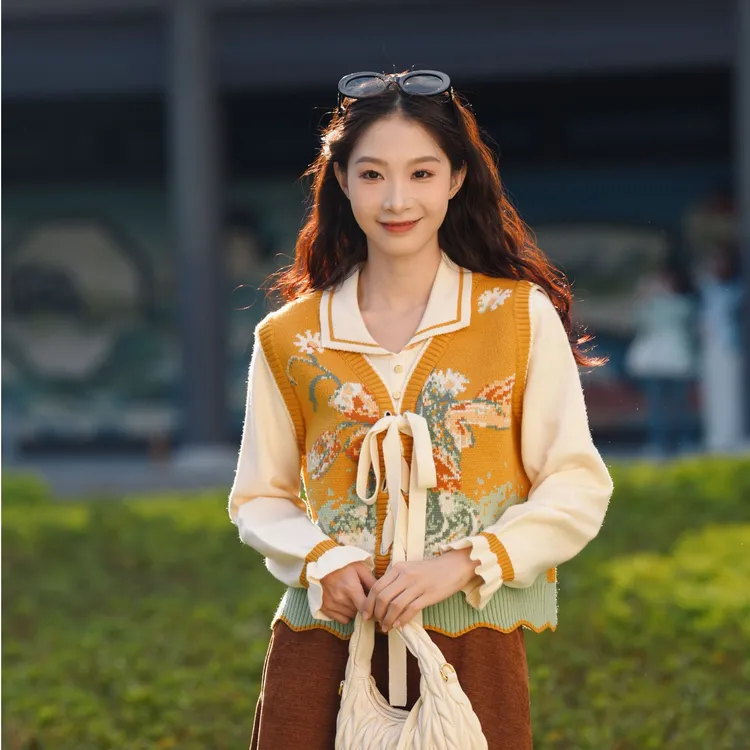 两三事森系诗语假两件冬季设计新款别致独特小上衣女装冬装氛围感