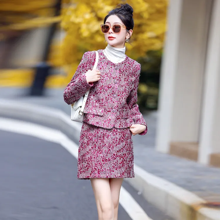 法式洋气小香风套装女秋冬新款高级感重工亮片千金半裙两件套