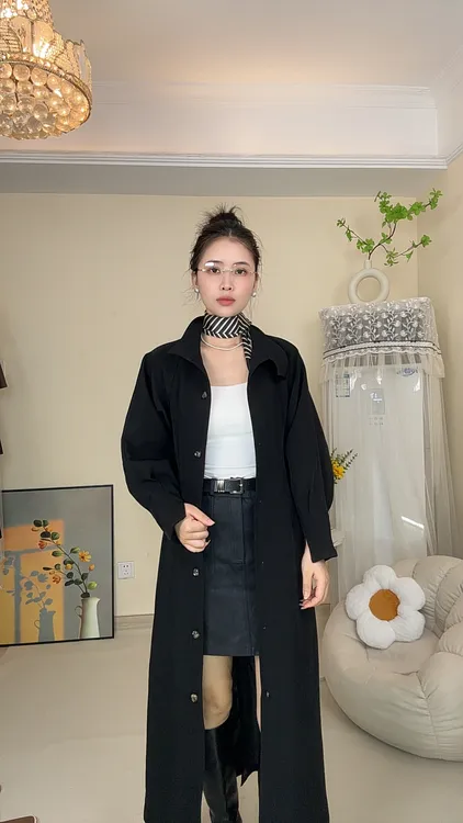 2025秋上新高级感气质立领风衣连衣裙女显瘦心机法式宽松长款外套