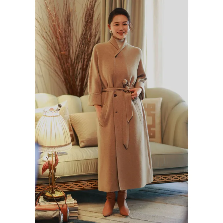 【周末织】「寇特双排扣羊绒大衣」·王璇原创设计