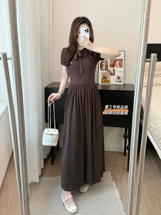 运补小个子秋季韩版设计感蝴蝶结系带收腰显瘦气质短袖连衣裙女