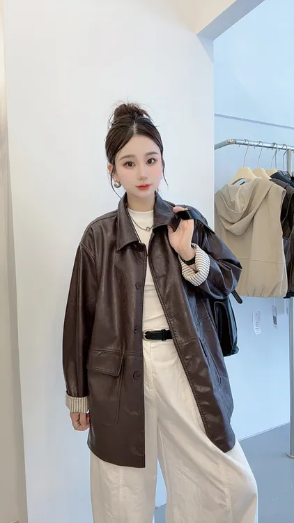【心动至上】油蜡皮拼接包袖秋季方领短款皮衣翻领复古气质时尚
