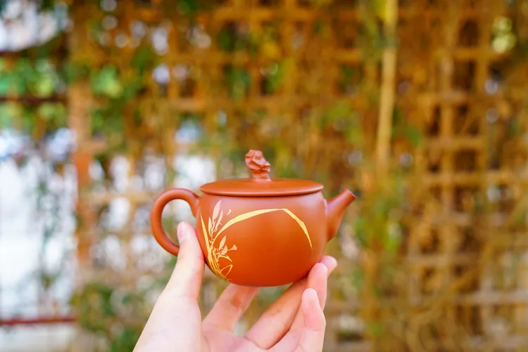 精品复烧红色彩填壶建水紫陶壶泡茶壶家用陶瓷茶具，非紫砂