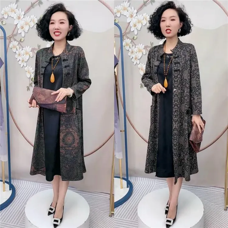778遮肉妈妈外套太太过膝高端新款宽松风衣秋装中老年大码长款阔