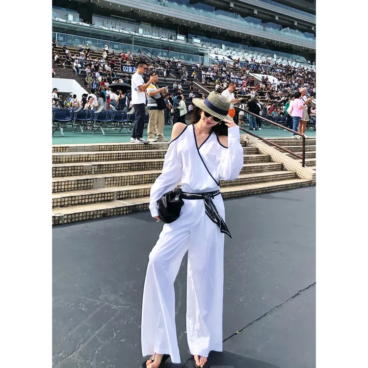 夏季百搭休闲衬衫长袖露肩V领上衣高腰显瘦阔腿裤百搭休闲裤子女